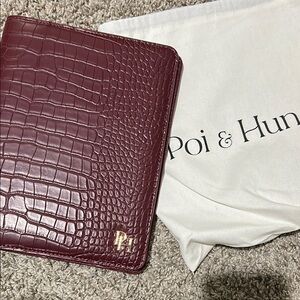 Poi & Hun Burgundy Crocodile Embossed A5 Portfolio